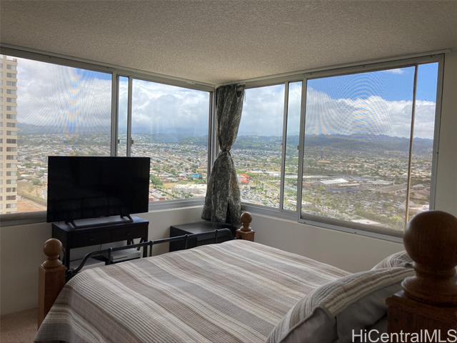 property at 1060 Kamehameha Hwy