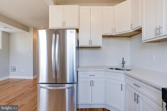 2323 Whittier Ave in Baltimore, MD - Building Photo - Building Photo
