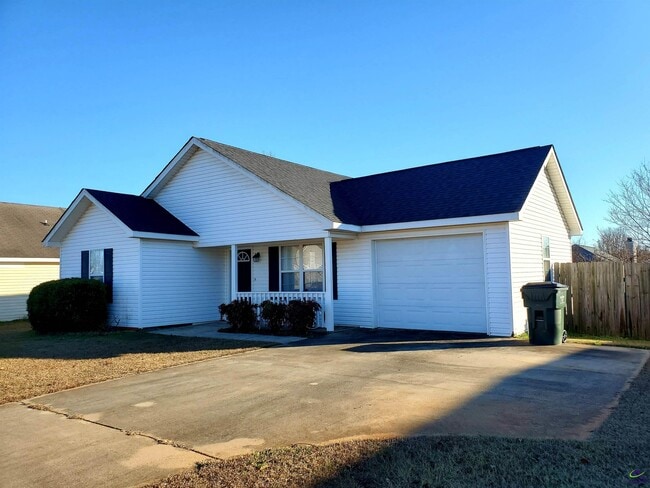 113 Kentshire Ln in Bonaire, GA - Building Photo - Building Photo