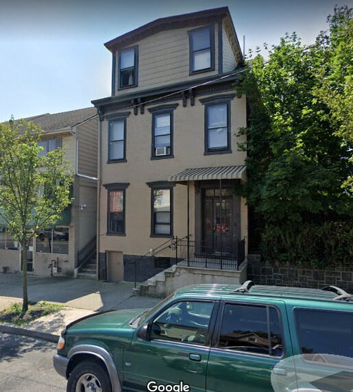 1136 Northampton St Apartments and Nearby Easton Apartments For Rent