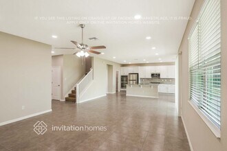 10538 Medford Lakes Dr in Riverview, FL - Building Photo - Building Photo