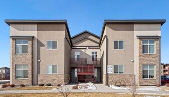 2960 Kincaid Dr in Loveland, CO - Building Photo