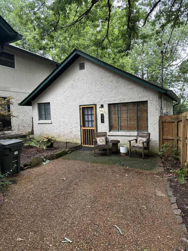 property at 848 Kentucky Ave