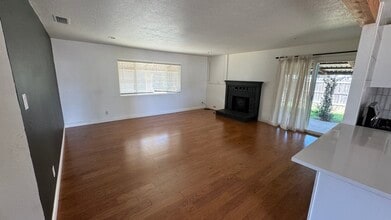 1787 Pinon Ave in Anderson, CA - Building Photo - Building Photo