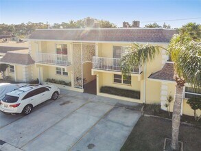 610 Indian Rocks Rd N in Belleair Bluffs, FL - Building Photo - Building Photo