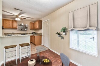 1885 E Lucas Dr in Beaumont, TX - Building Photo - Building Photo