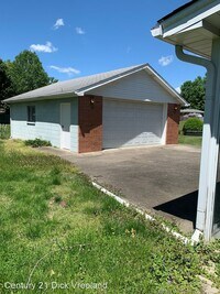 2029 Lynn Lea Rd photo'