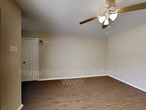 4345 Chestnut Dr in Mesquite, TX - Building Photo - Building Photo