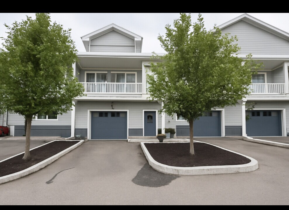 1 Camelia Ave in Concord, NH - Building Photo