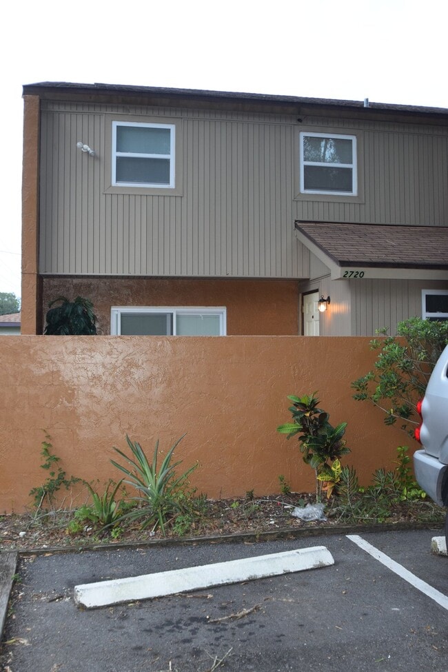 2720 S San Gully Rd in Lakeland, FL - Building Photo - Building Photo