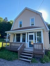 49040 Military Rd in Hancock, MI - Building Photo - Building Photo