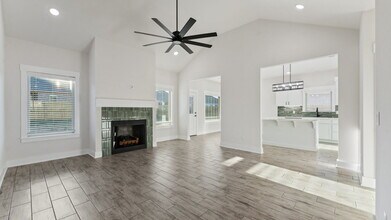 97 N Adler Ave in Farmington, AR - Building Photo - Building Photo