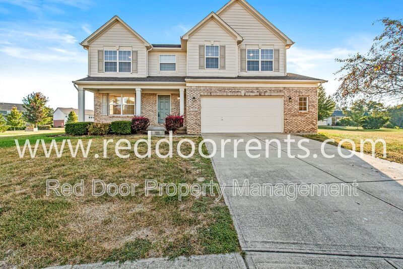 3957 Rowlett Pl in Westfield, IN - Foto de edificio