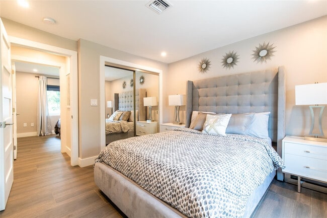 property at 2275 SW 44th St