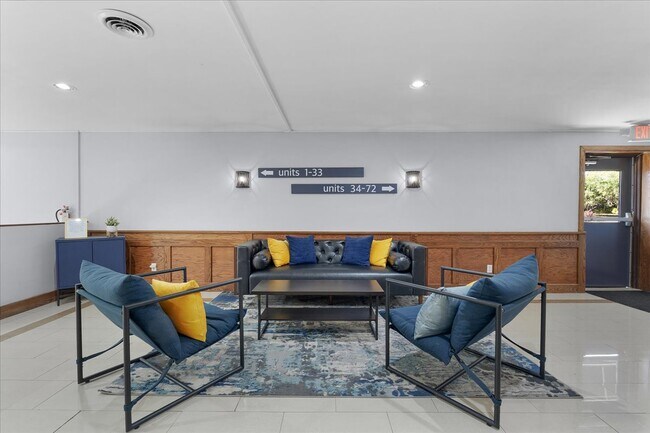 Trent River Residences in Quinte West, ON - Building Photo - Building Photo