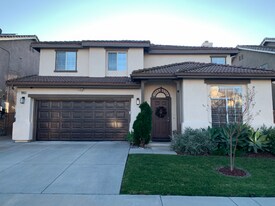 15852 Amston Ct in Chino Hills, CA - Building Photo