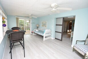 59 Fallen Oak Ln in Palm Coast, FL - Building Photo