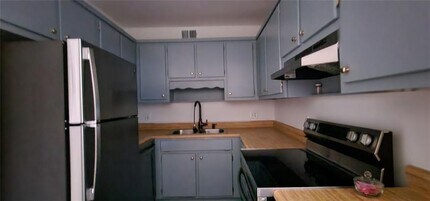 16 S East St in Jasper, GA - Building Photo - Building Photo