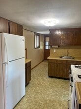 21 Plainfield Ave in Shrewsbury, MA - Building Photo - Building Photo