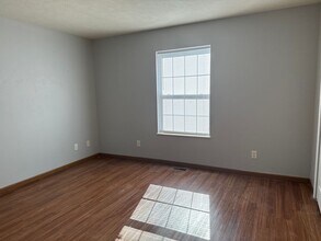 1520 Hosta St in Springfield, IL - Building Photo - Building Photo