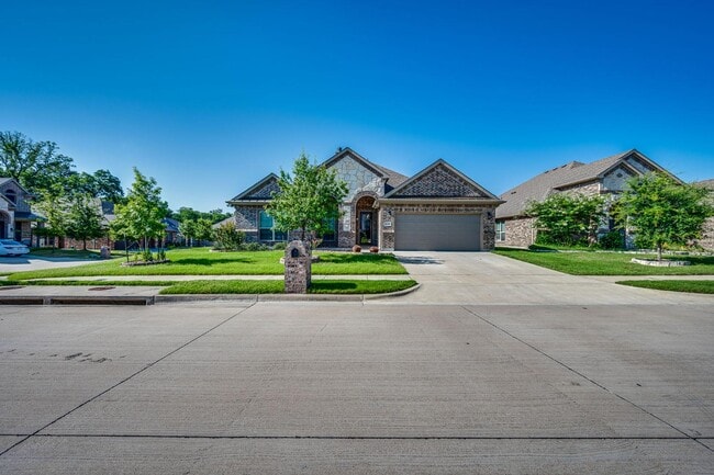 property at 438 Brookdale Dr