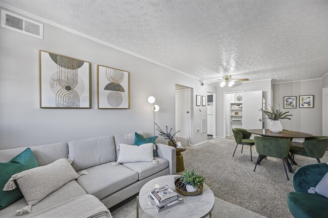 Wood Creek Apartments