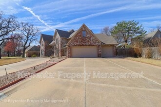 10116 S Fulton Ave in Tulsa, OK - Building Photo - Building Photo