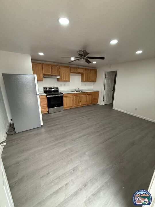 232 W Barbara St in Calipatria, CA - Building Photo - Building Photo