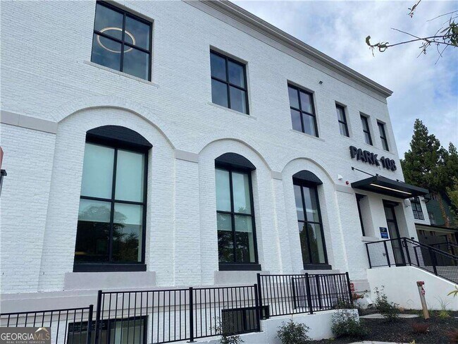 108 Park Pl