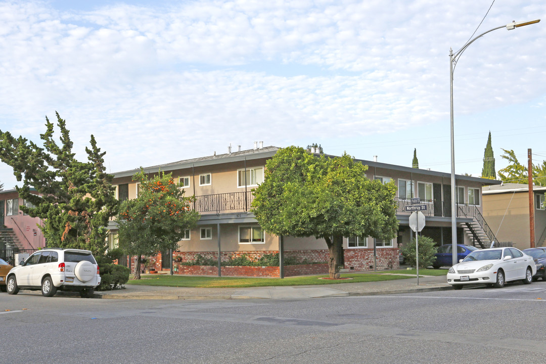 905 Northrup St in San Jose, CA - Building Photo