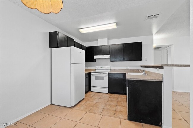 property at 4651 Amberleigh Ln