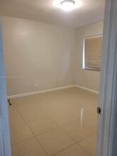 1155 NE 113th St in Miami, FL - Building Photo - Building Photo