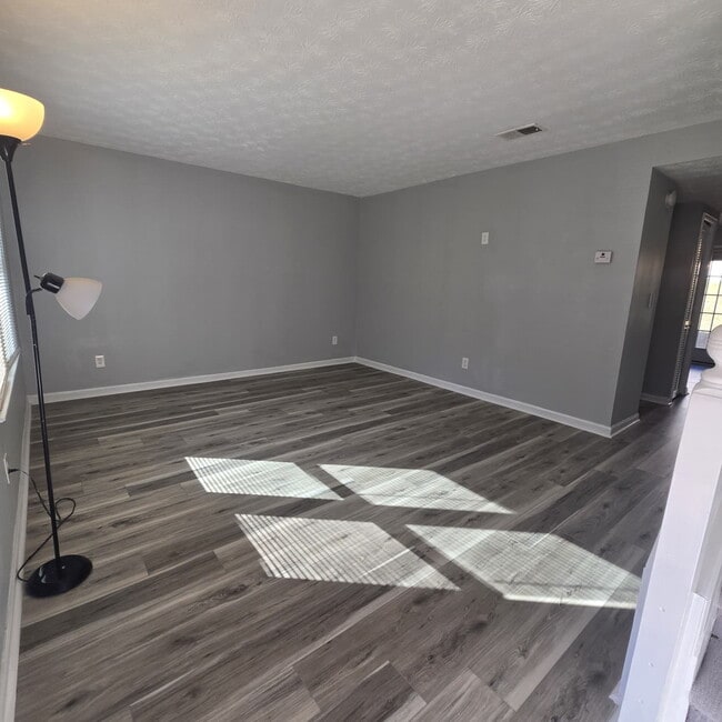 116 Hudson Bridge Ct in Stockbridge, GA - Building Photo - Building Photo