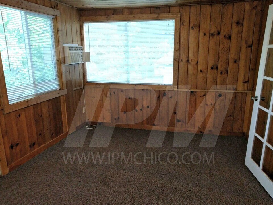 930-936 Chestnut St in Chico, CA - Building Photo