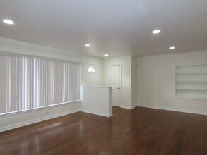 508 Troup Hwy in Tyler, TX - Foto de edificio - Building Photo