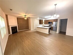 314 Creek Manor Way in Suwanee, GA - Building Photo - Building Photo