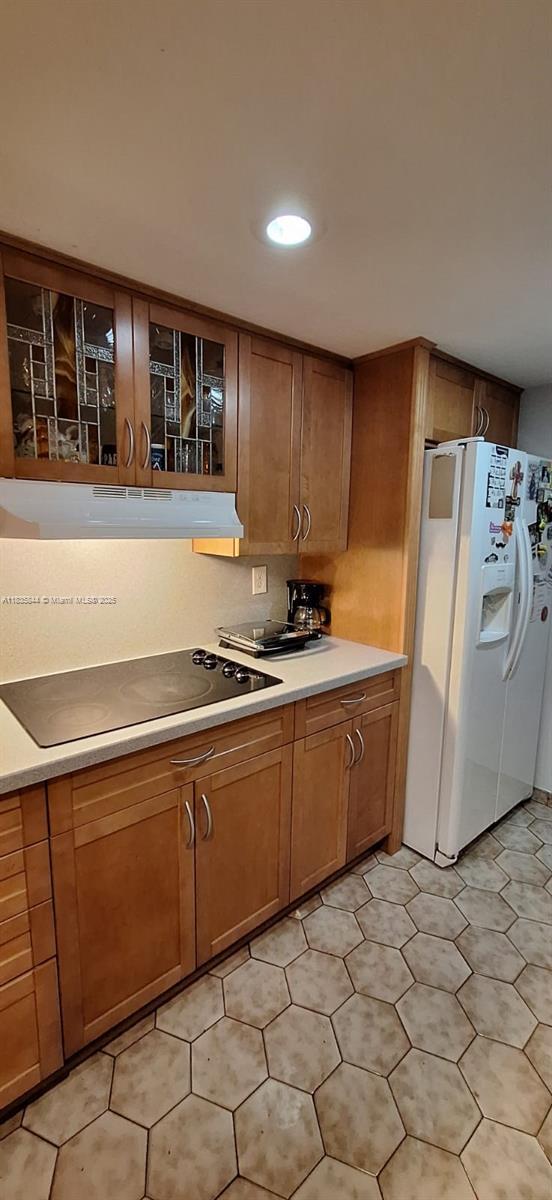 property at 8881 Fontainebleau Blvd
