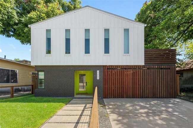 property at 2106 Holly St