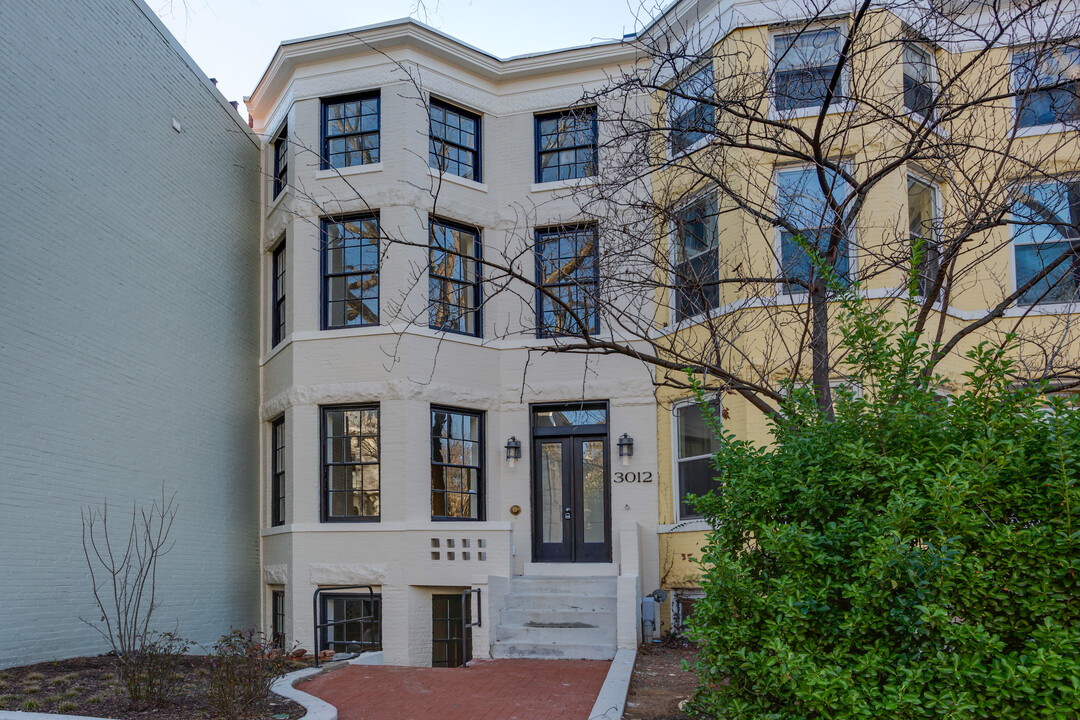 3012 Q St NW in Washington, DC - Building Photo