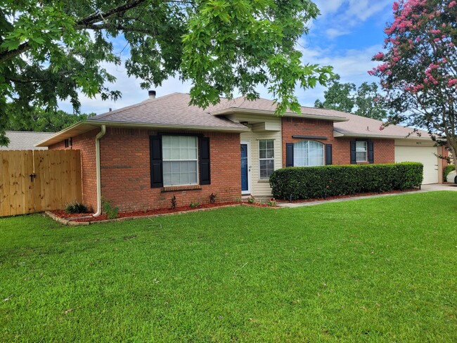 property at 9573 Brentwood Blvd