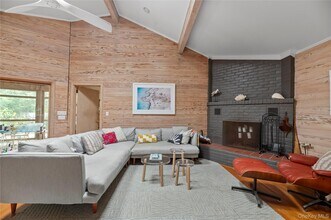 25 Atlantic Ave in Islip, NY - Building Photo - Building Photo