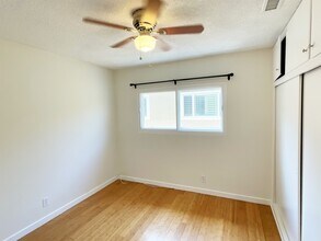 8302 Pershing Dr, Unit 8300 in Los Angeles, CA - Building Photo - Building Photo