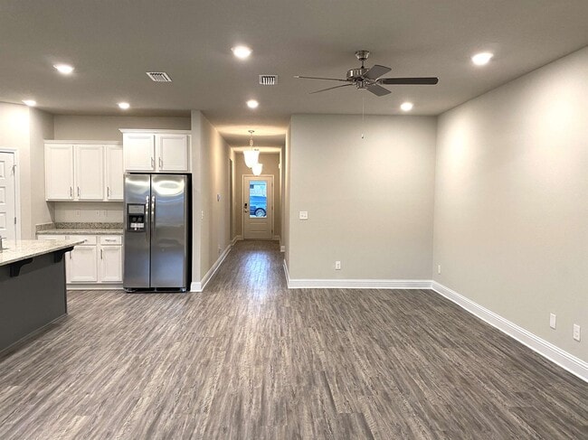 8563 Rosefield Dr N in Mobile, AL - Building Photo - Building Photo