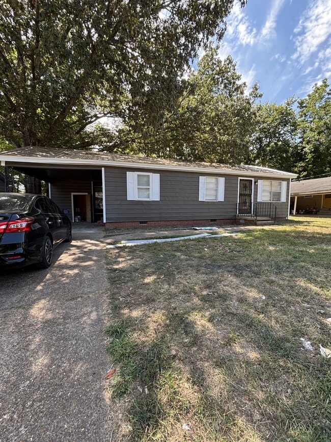 property at 1130 Westmoreland St