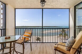 8400 Estero Blvd in Fort Myers Beach, FL - Building Photo