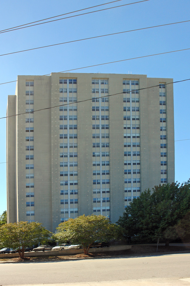 Finlay House in Columbia, SC - Building Photo - Building Photo