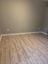 1150 Vine St, Unit 24 in Cincinnati, OH - Foto de edificio - Building Photo