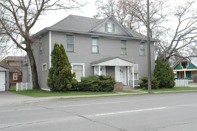 1704-1712 N Ash St in Spokane, WA - Building Photo - Building Photo