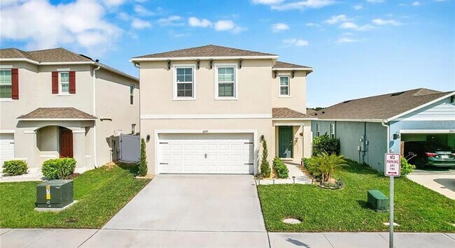 property at 2879 Common Crane Ct