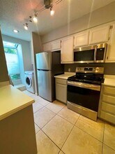 3801 Menchaca Rd in Austin, TX - Building Photo - Building Photo